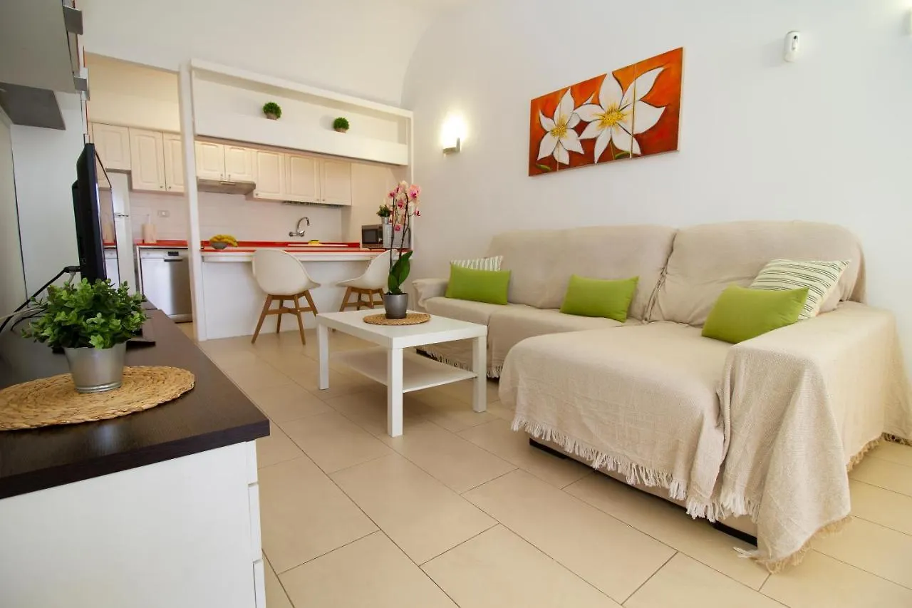Holycan Bungalow - Solarium & Garden Villa Maspalomas  0*, Maspalomas (Gran Canaria)